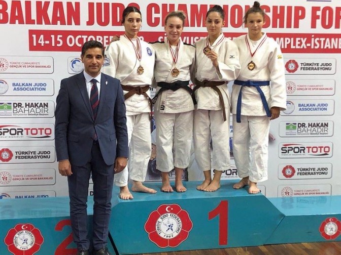 Image de l'actu '2ème place pour Nesibe Coskun en -52kg pour les jeux des Balkans'